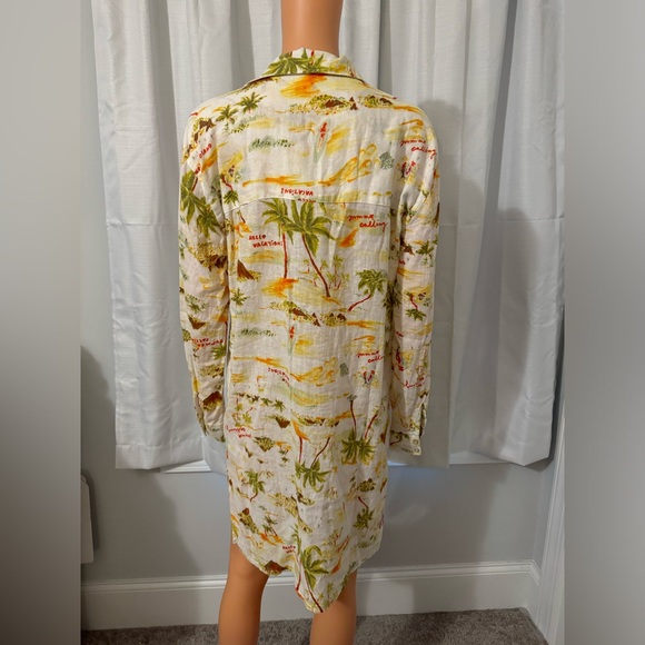 Cute C & C California size M white vacation print long sleeve swim cover up new - Picture 5 of 5